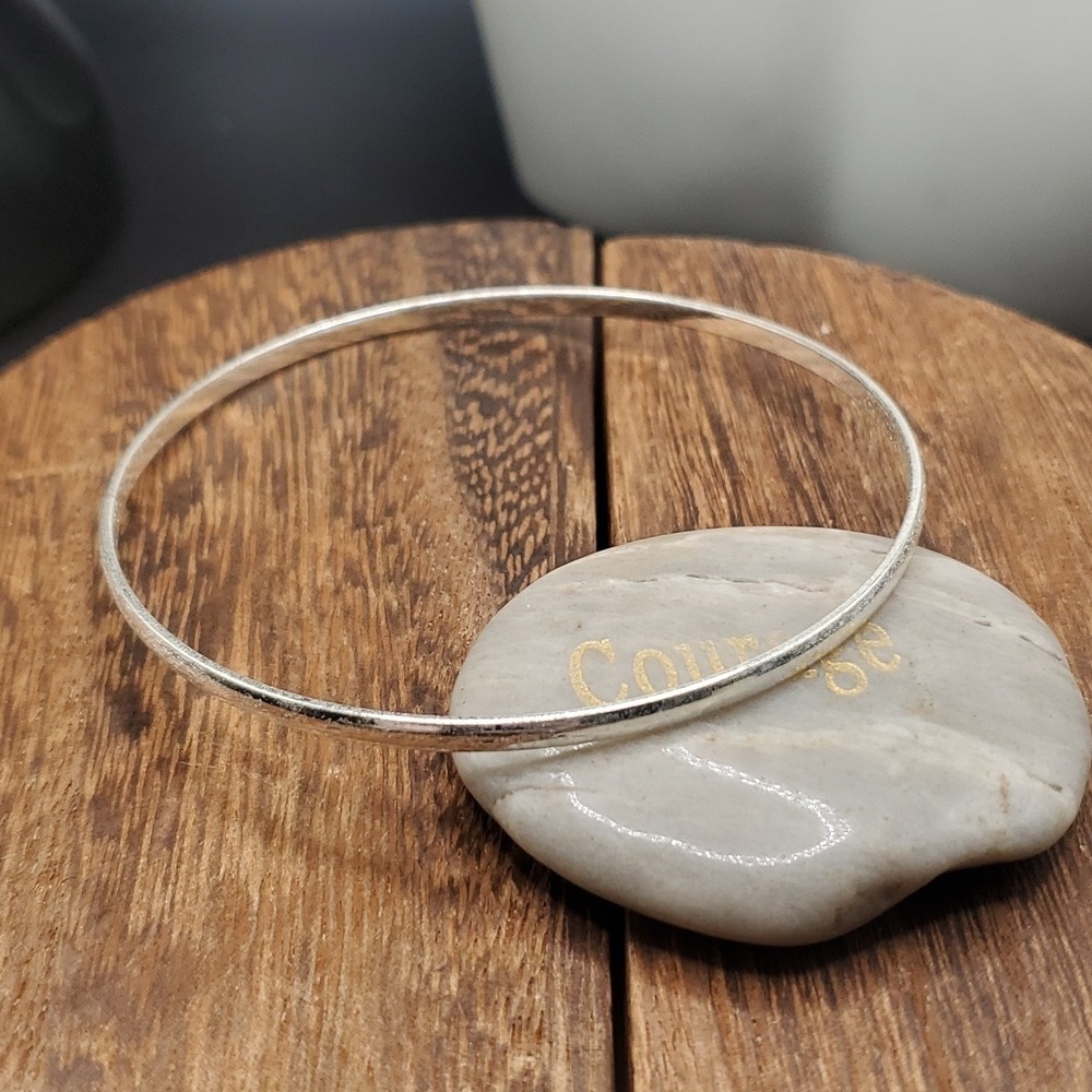 Silver tone bracelet slider B2635